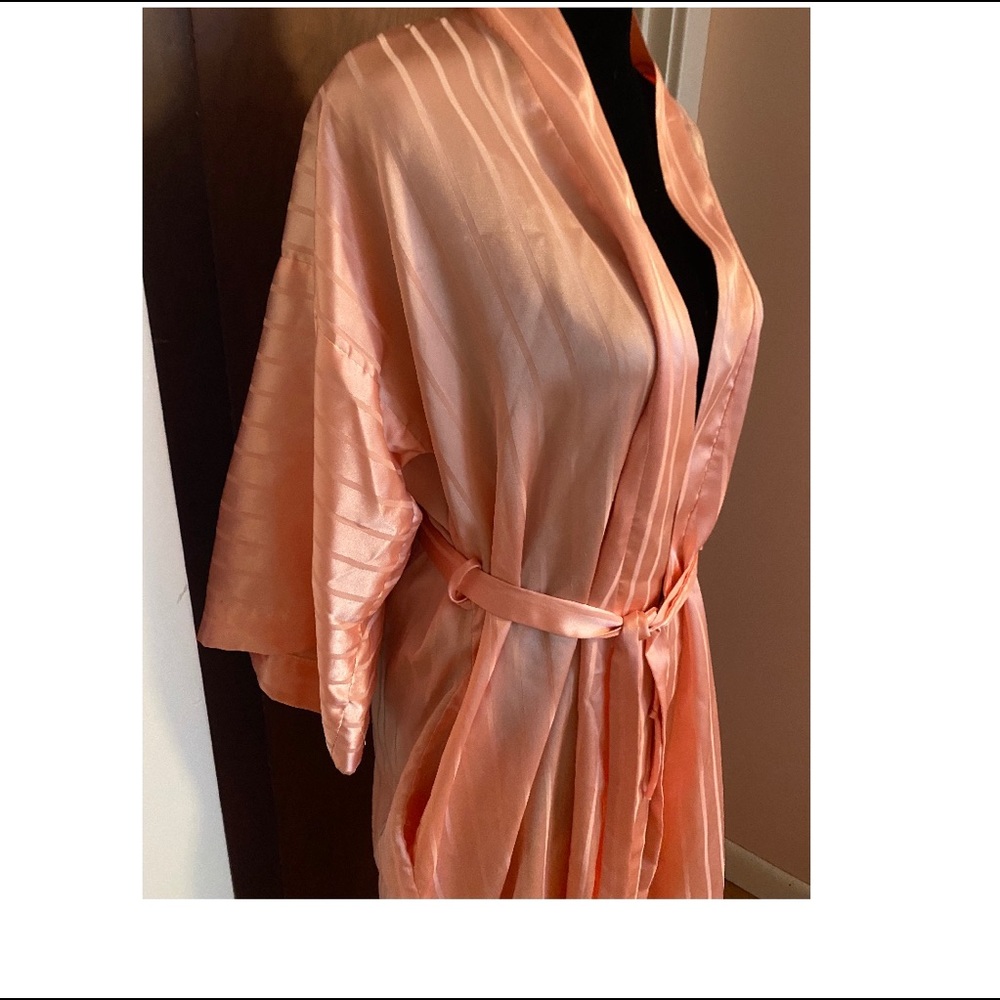 Vintage silky robe